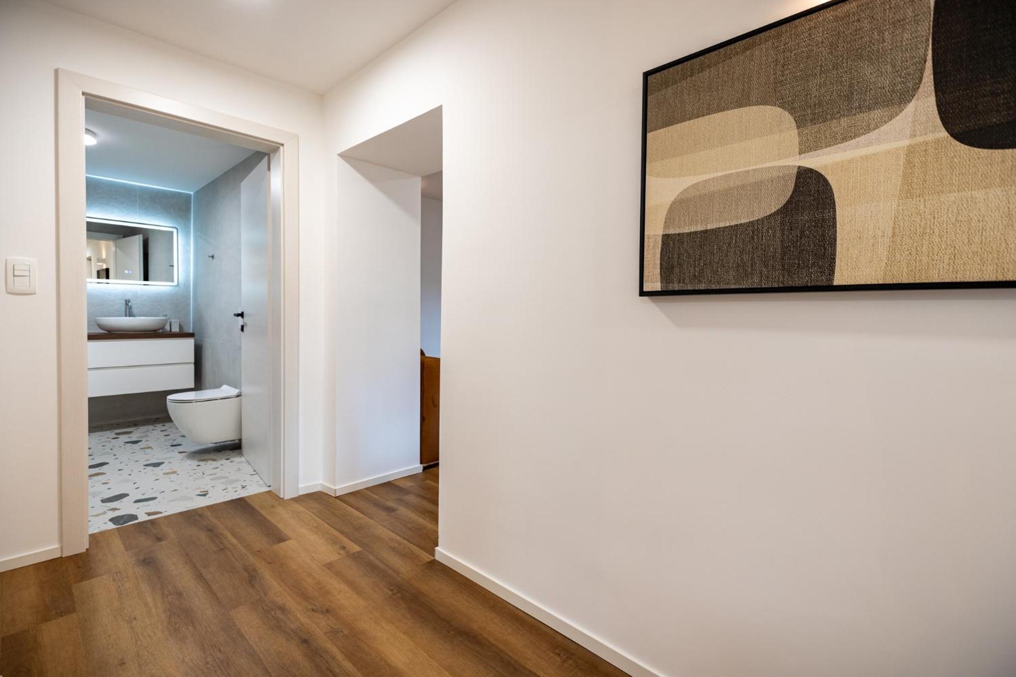Hidden Corner Apartment *